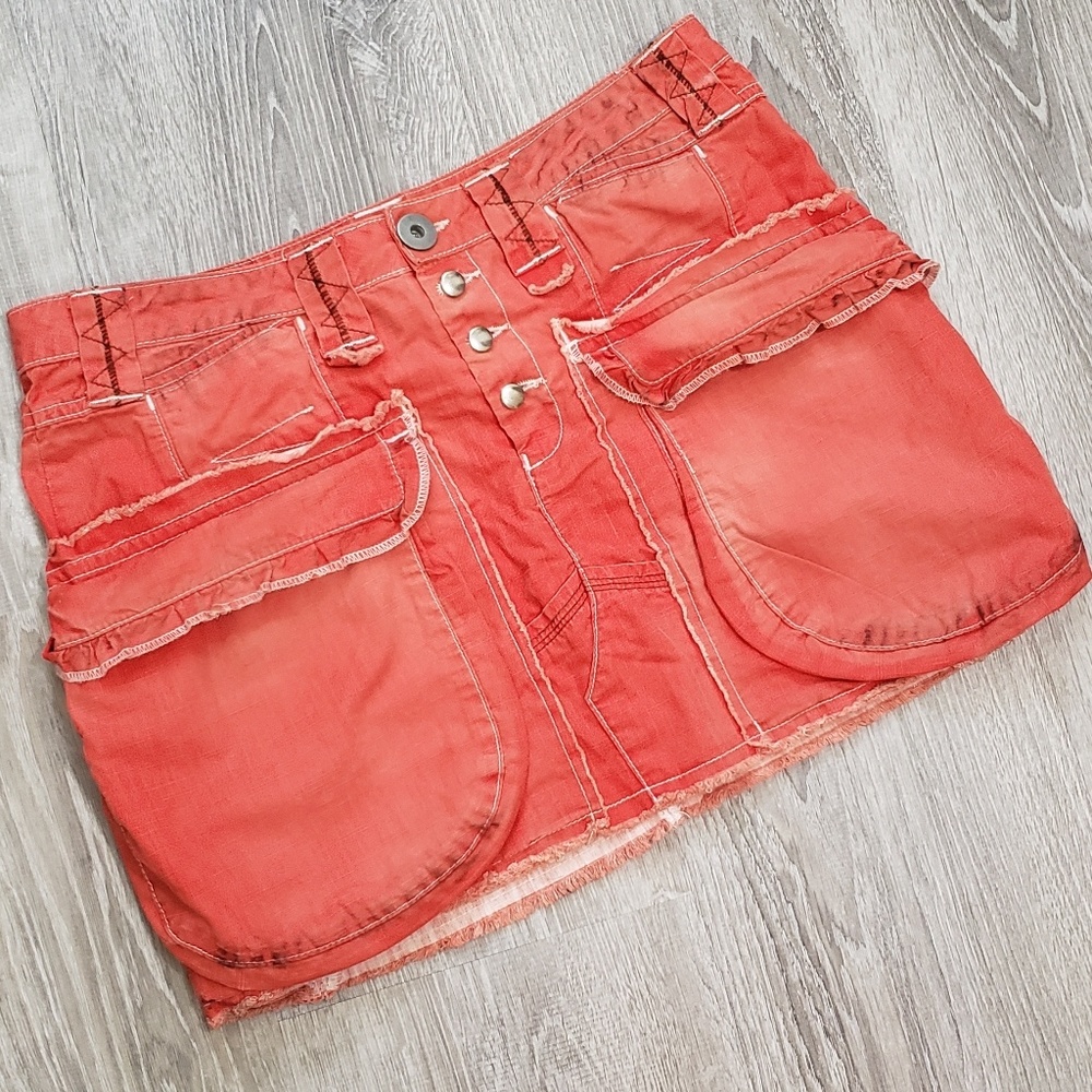 00's H&M Vintage Orange Distressed Mini Skirt